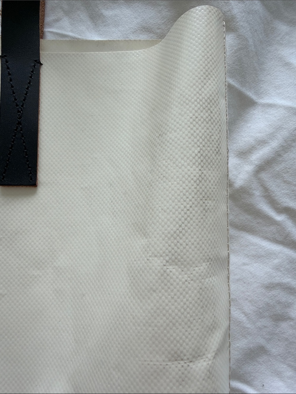 Marni Cream and Black Two-Tone Leather-Trim Tote - Picture 5 of 9